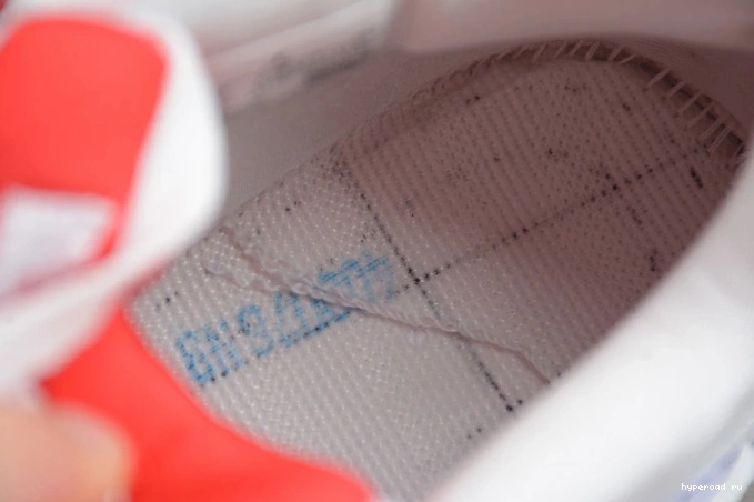 Red Metallic Jordan CT8527-112 Air 4 1207